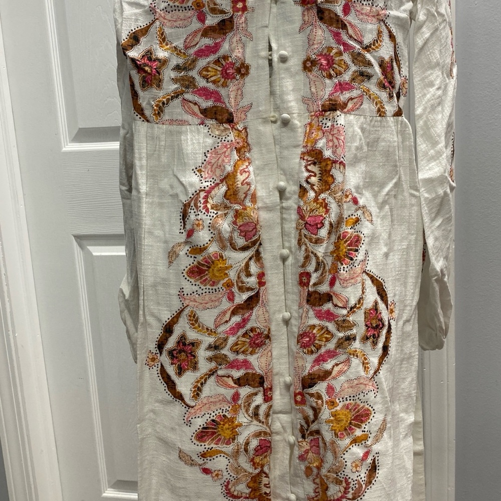 Embroidered Long Sleeve Tunic